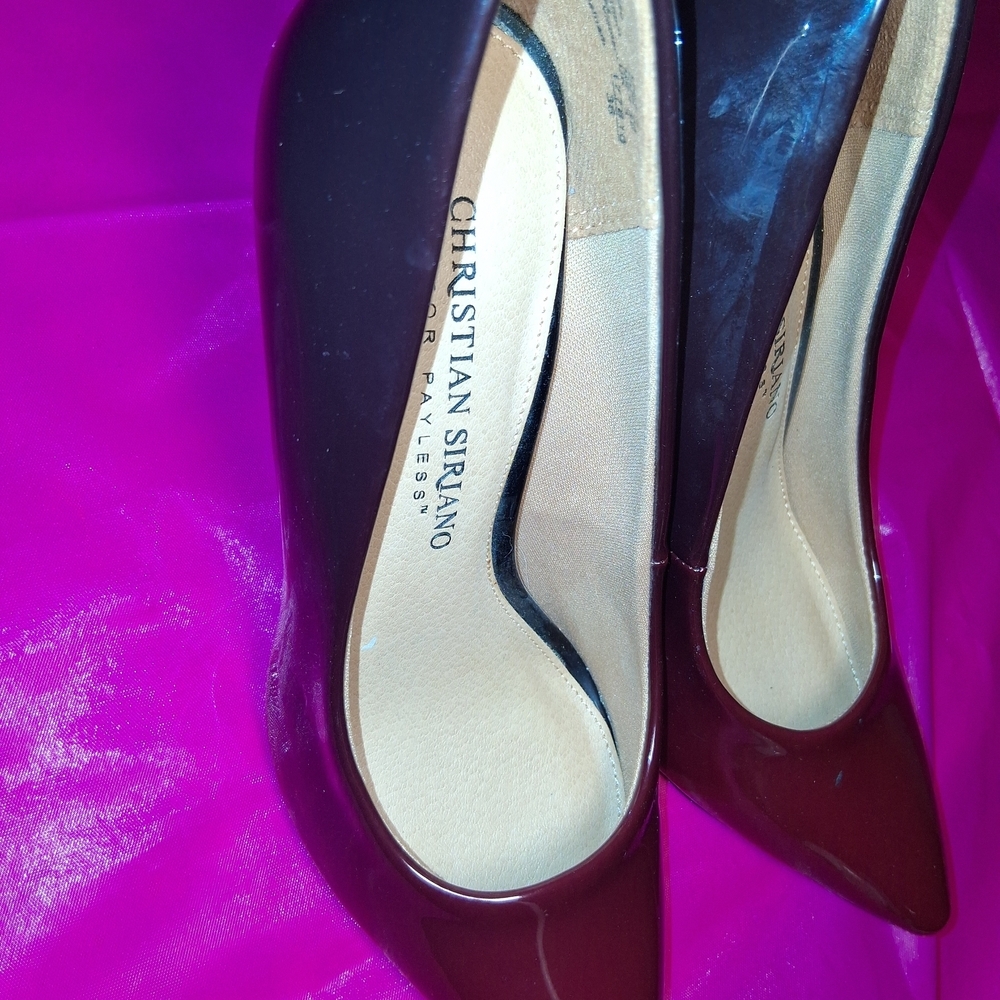 Christian Siriano Burgundy and Black Heels - Picture 3 of 8